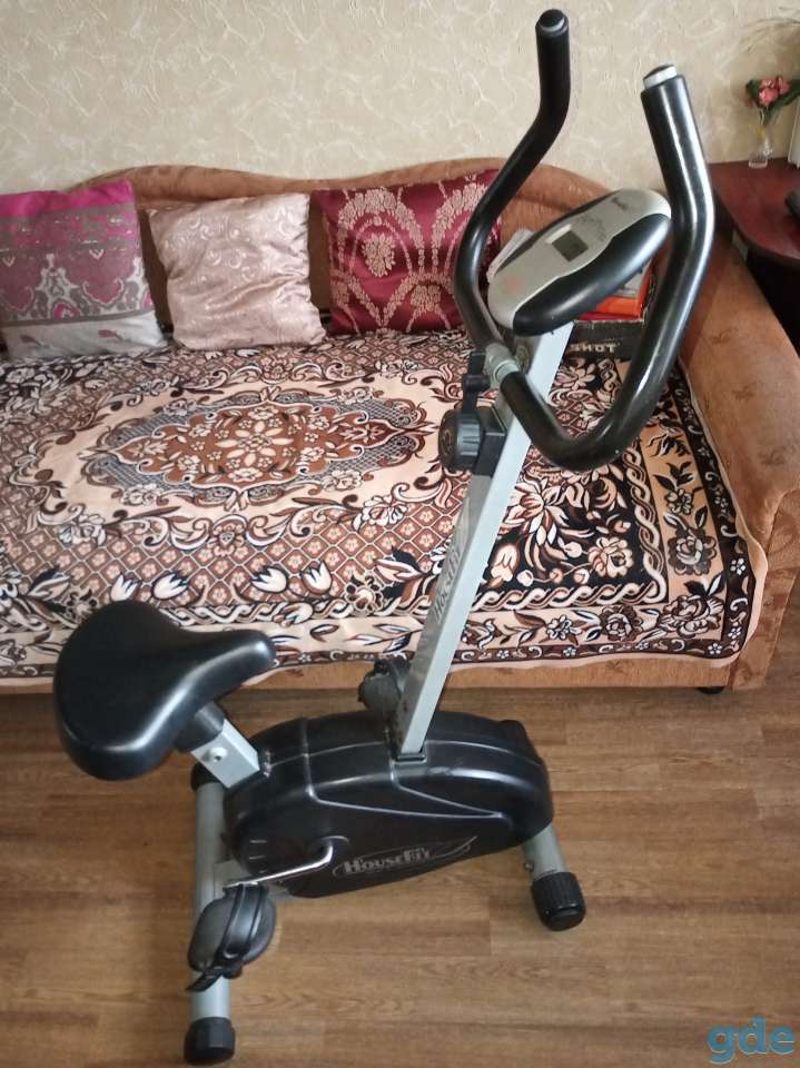 Велотренажёр HouseFit, фотография 2