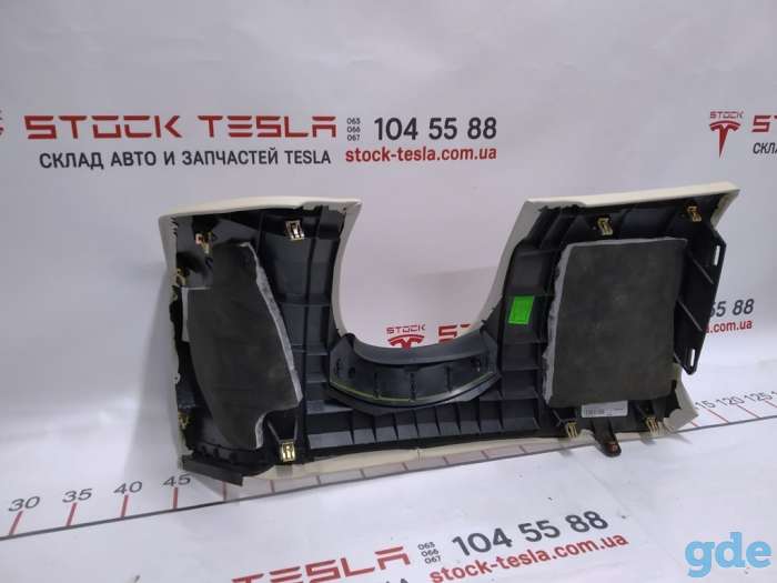 Зап. части для авто Tesla. Накладка декоративная под руль 13A PUR CREAM {MX_MSR}HH ASY IP LOWER, фотография 2