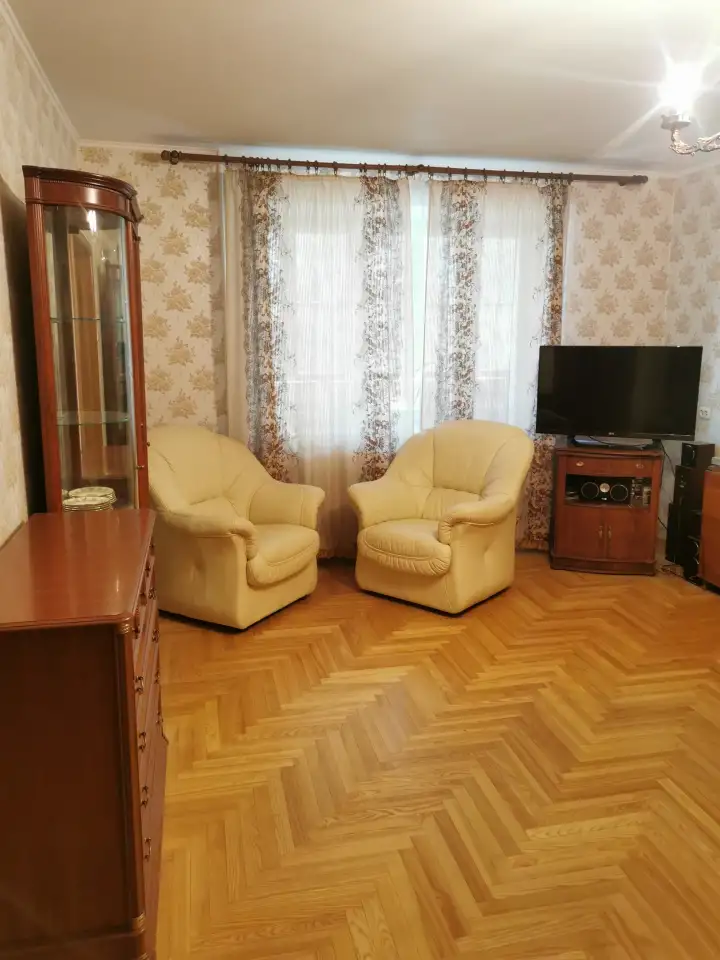 Продаётся 3-к.квартира в кирпичом доме в центре Бреста тихий квартал, фотография 5