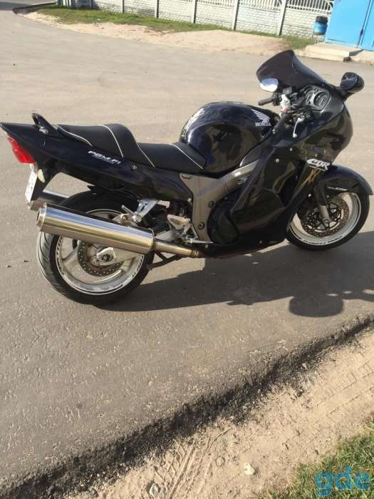 Срочно honda cbr 1100 xx в отличном, фотография 3