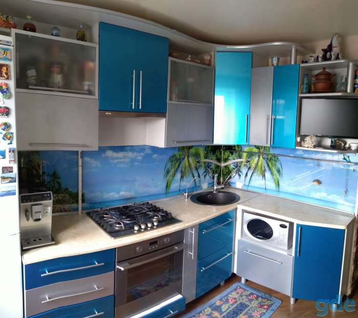 Продам угловая кухня 2 24 ×1 58 б у в хор сост, фотография 1