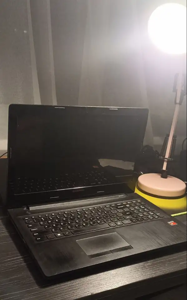 ноутбук Lenovo, фотография 2
