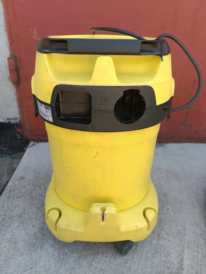 Пылесос строительный Karcher WD3, фотография 2