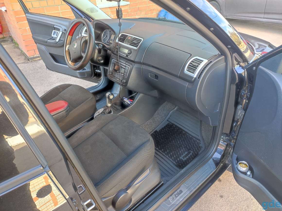 Skoda Fabia 2, фотография 7