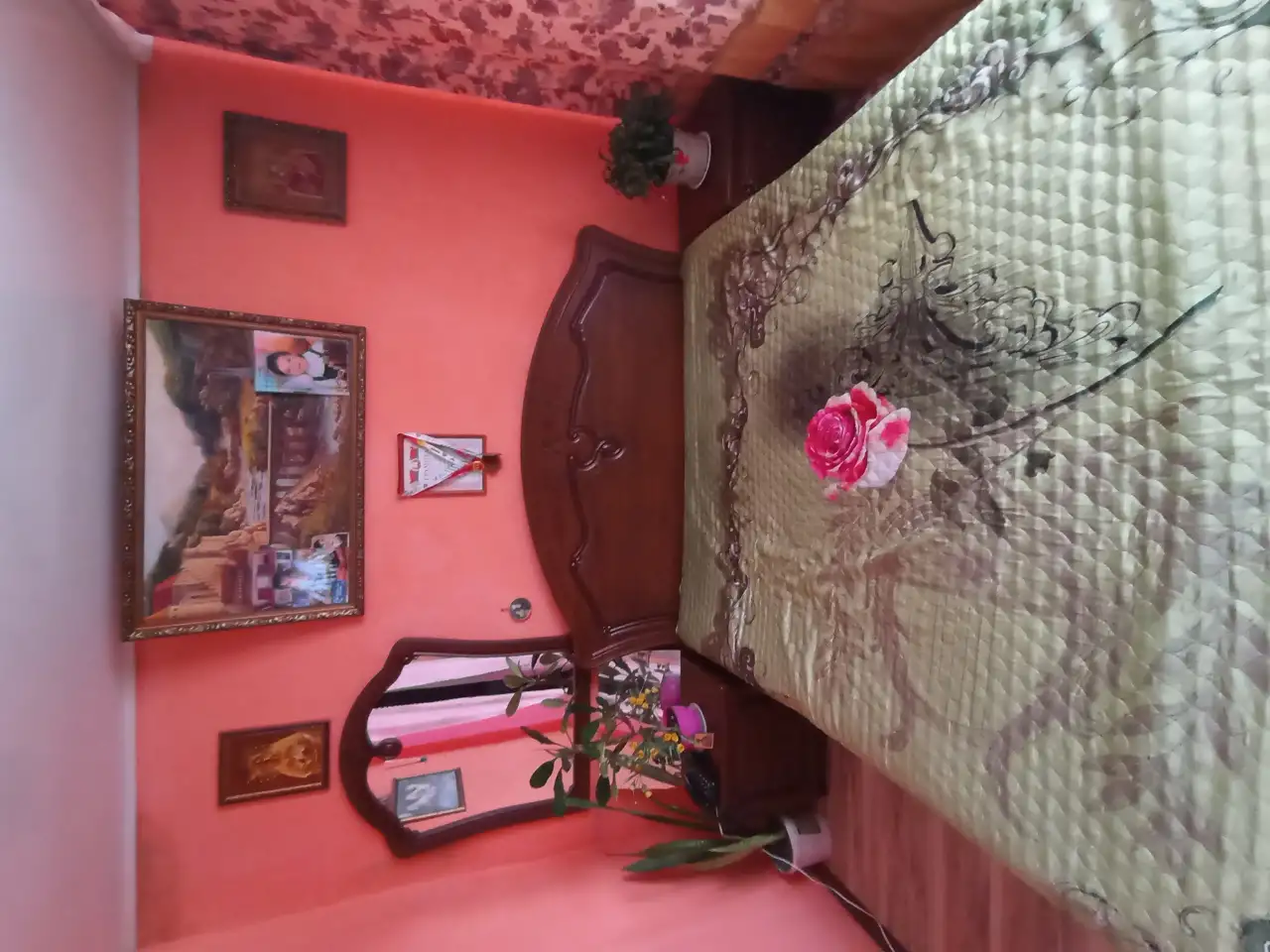 Дом находится на берегу озера Свирь, фотография 3