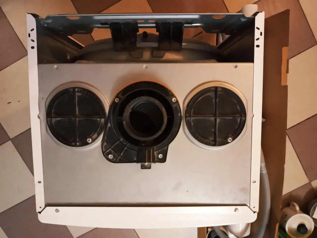 Газовый котёл Ariston CLAS PREMIUM 30 кВт на запчасти, фотография 5