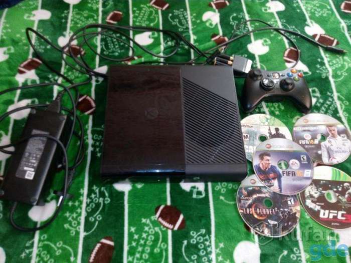 Xbox 360 в идеальном состоянии, фотография 1