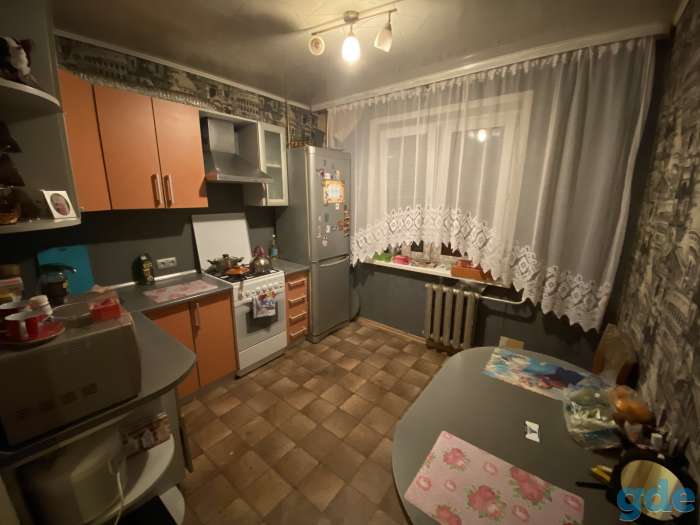 Продается просторная трехкомнатная квартира в центре города, фотография 4