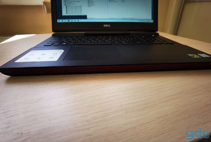 Dell InspironP65F) i7-7700HQ/15