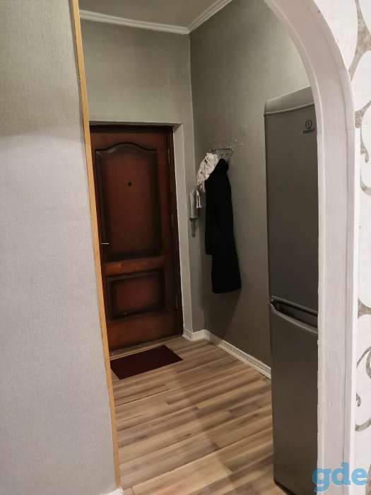 Квартира на сутки, часы.  Apartment for a day, фотография 5