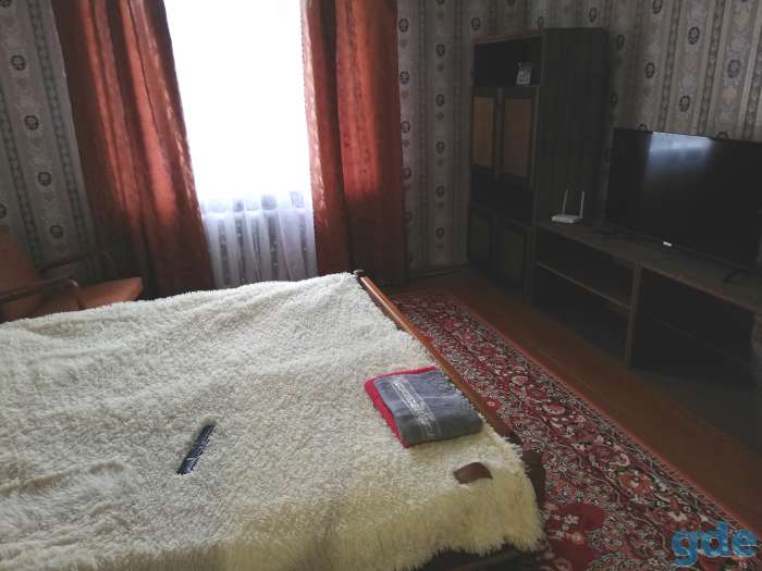 Сдам квартиру посуточно для командированных специалистов в Ельске, ул. 50 лет СССР, фотография 4