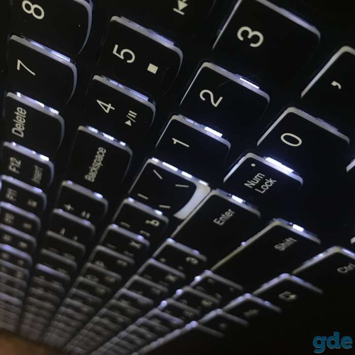 Lenovo Legion Y530-15ICH, фотография 2