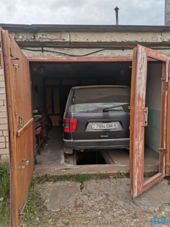 Продам гараж, р-н, 