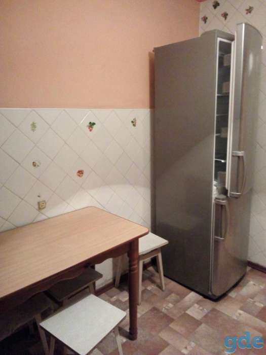 сдам двух комнатную квартиру на длительный срок, ул Пестрака д.8, фотография 4