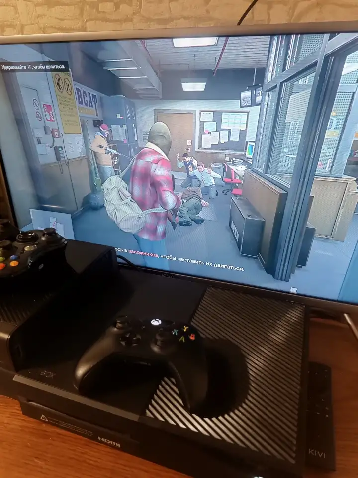 Игровая приставка Xbox One CONSOLE 1 Tb с документами, фотография 2
