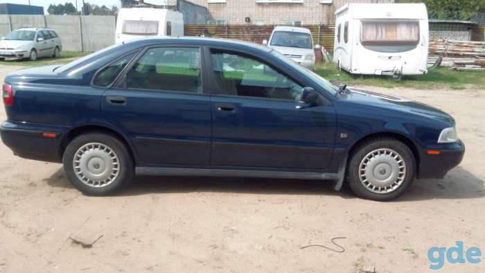 Volvo S40  1998г, фотография 4