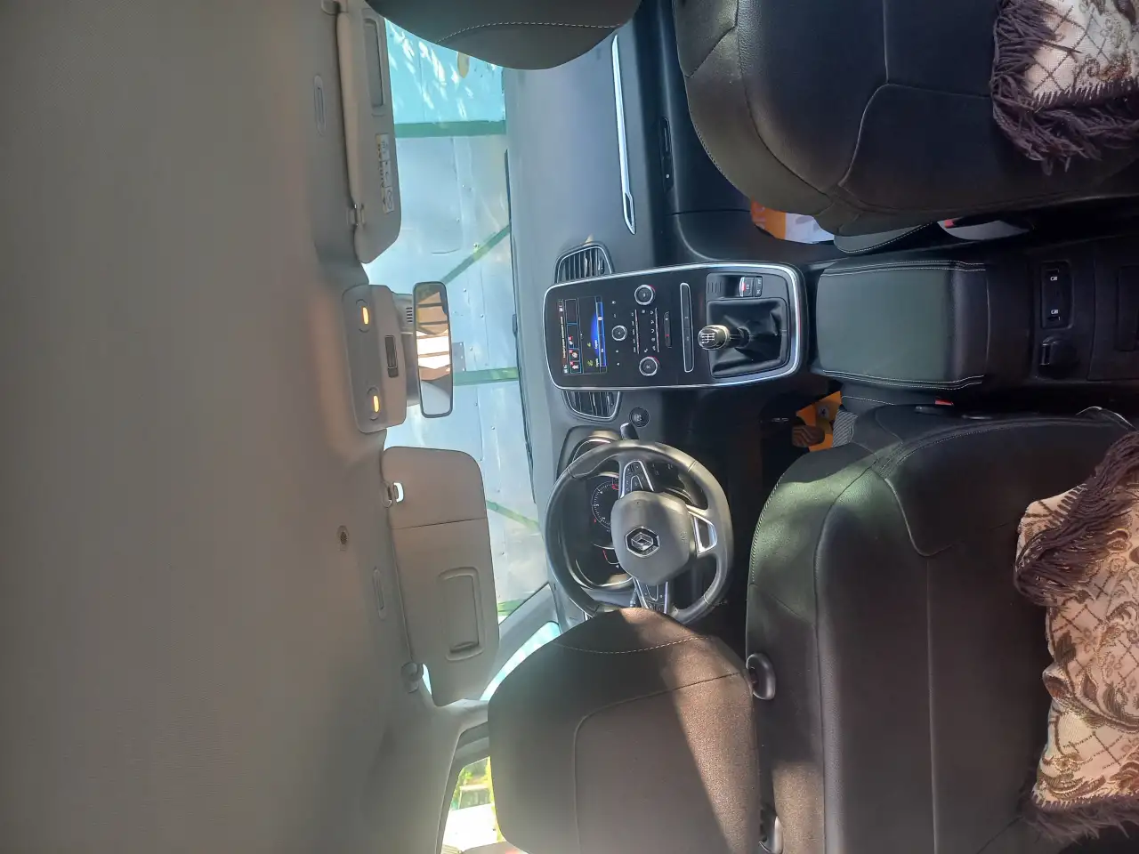 Семейный авто 7 мест Renault Scenic, фотография 5