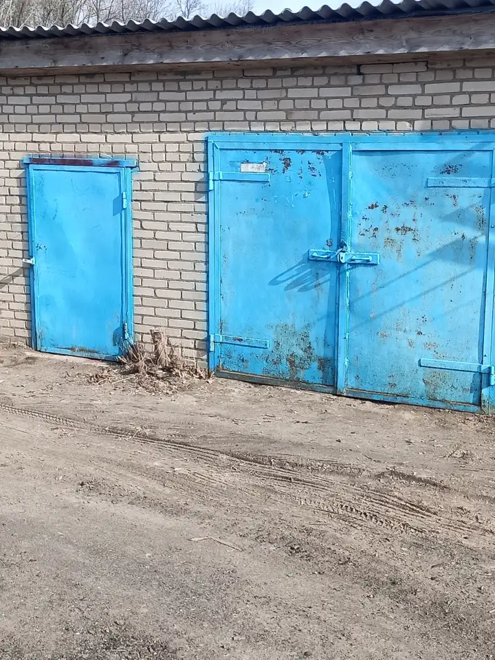 Продам большой гараж в центре города, Ул. Якубовского, 36,, фотография 1