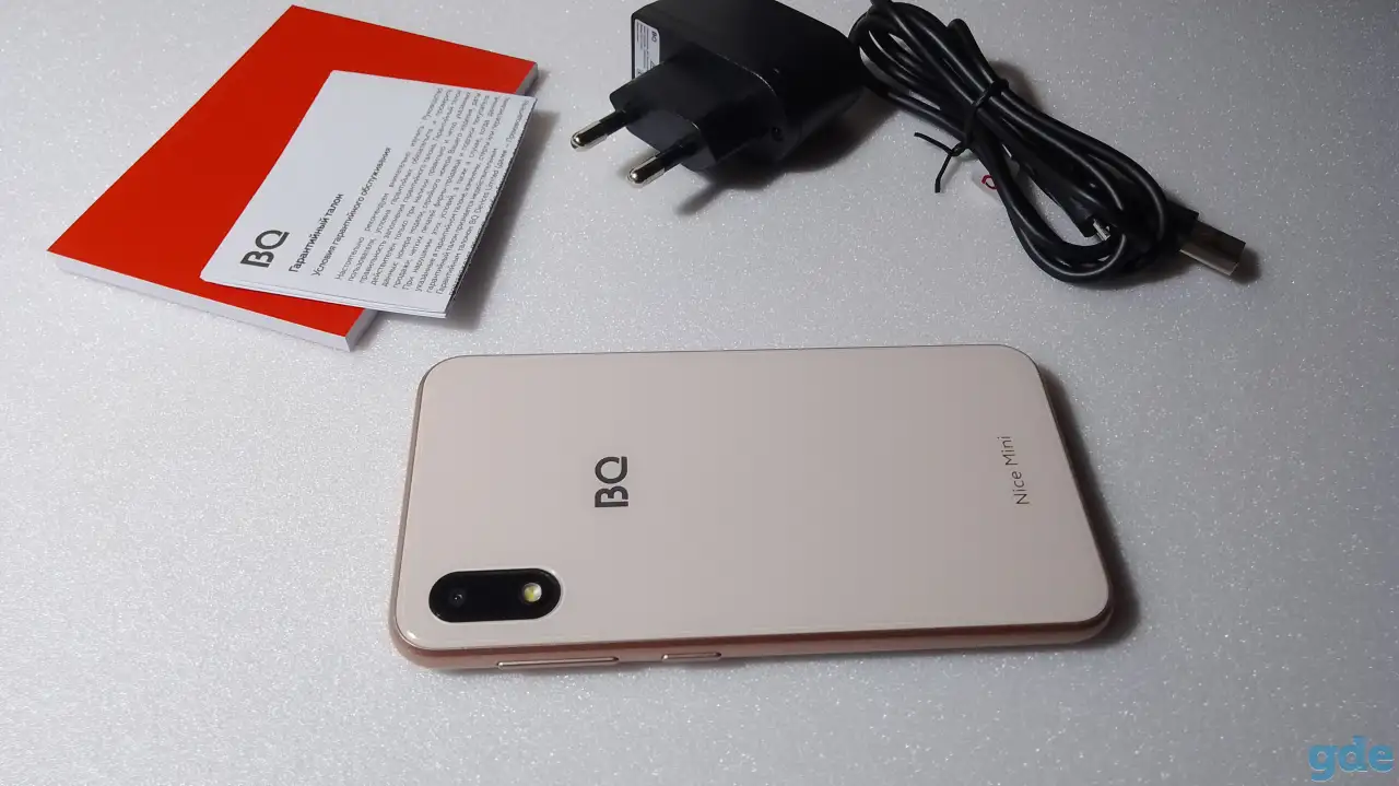 Смартфон BQ 4030G Nice Mini 3.97'', фотография 2