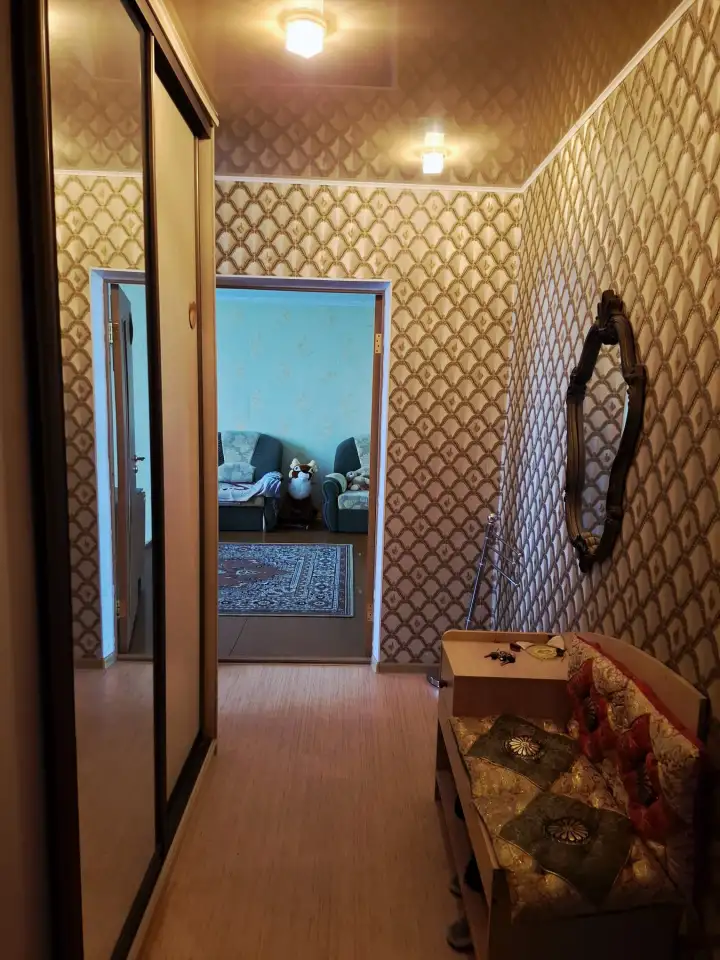 Продам 2-ух комнатную квартиру  гараж в подарок, фотография 3
