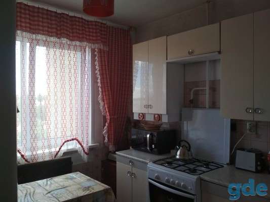 Продаётся 3-комнатная квартира, Орджоникидзе 57, фотография 2