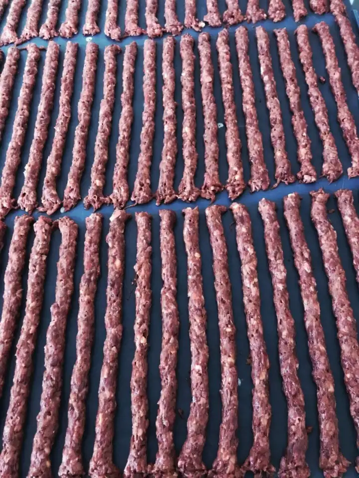 Лакомство для животных Сушёные Колбаски Натуральные, фотография 1