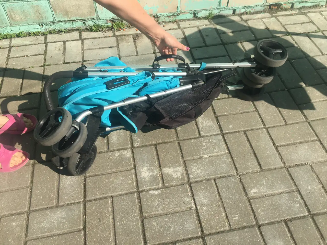 продаю коляску, фотография 3