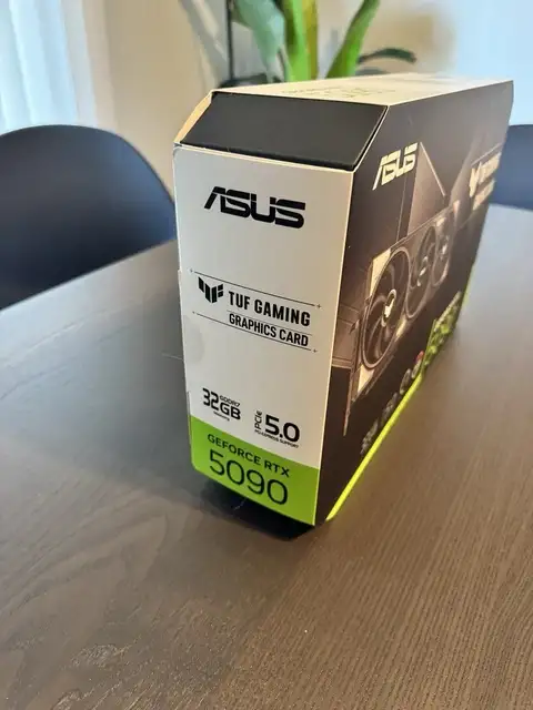 ASUS GEFORCE RTX 5090 TUF Gaming 32GB GDDR7, фотография 4