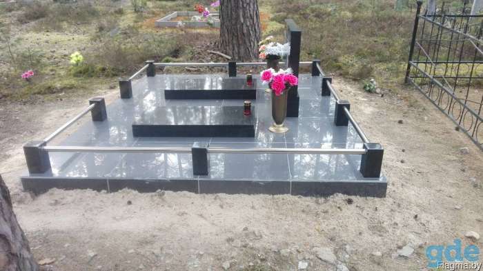 Памятники из гранита. Установка,переустновка памятников. Заливка стяжек, укладка плитки. Благоустройство  захоронений., фотография 2