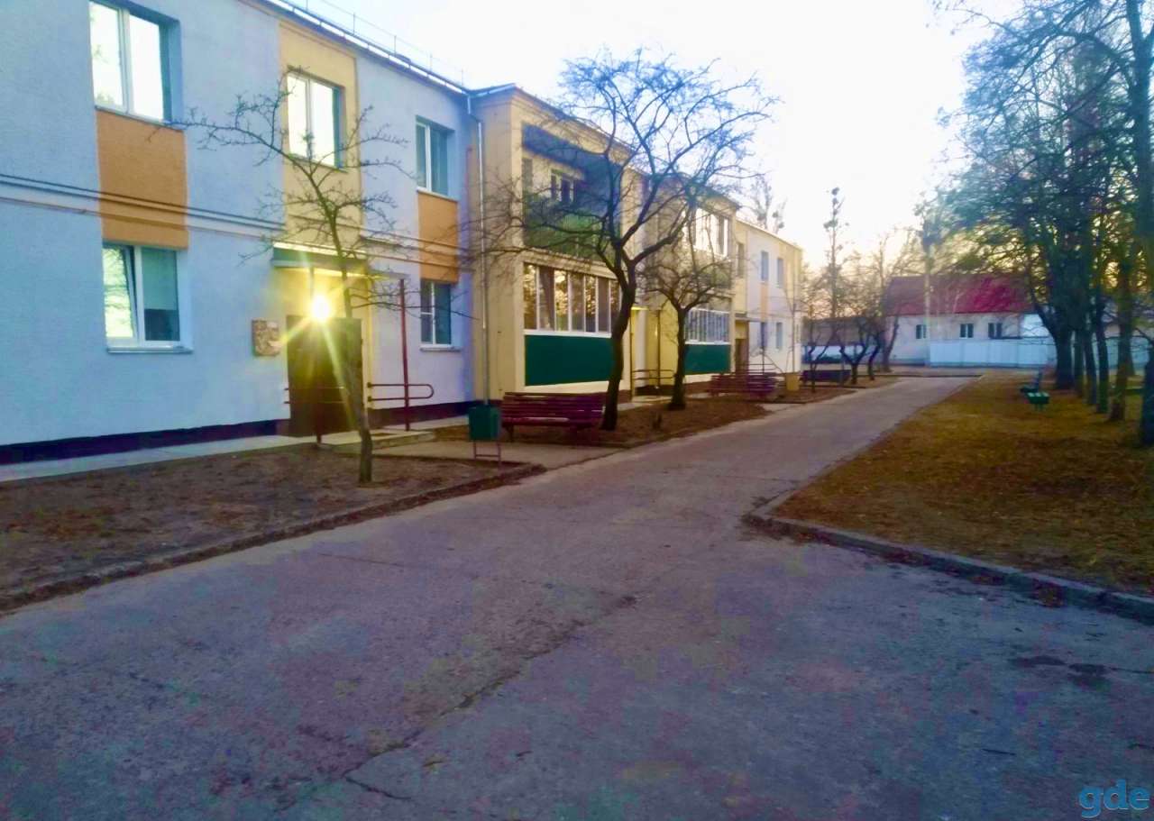 Срочно продам 2х комнатную, тихий центр, ул Зеленая дом 11, фотография 1