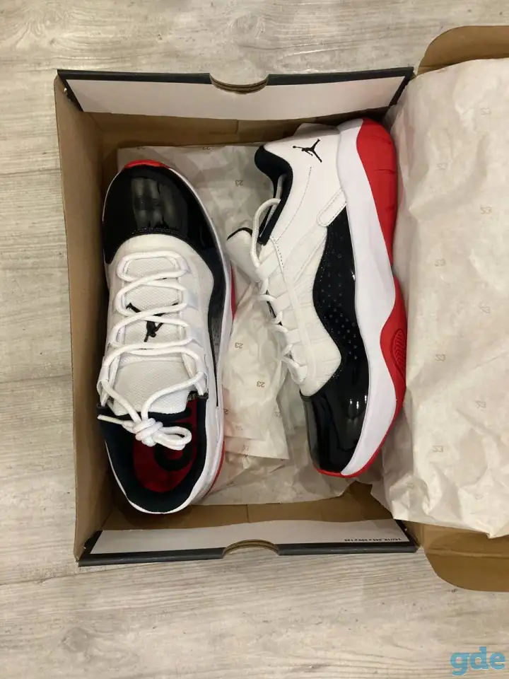 Air Jordan 11 Cmft Low, фотография 6