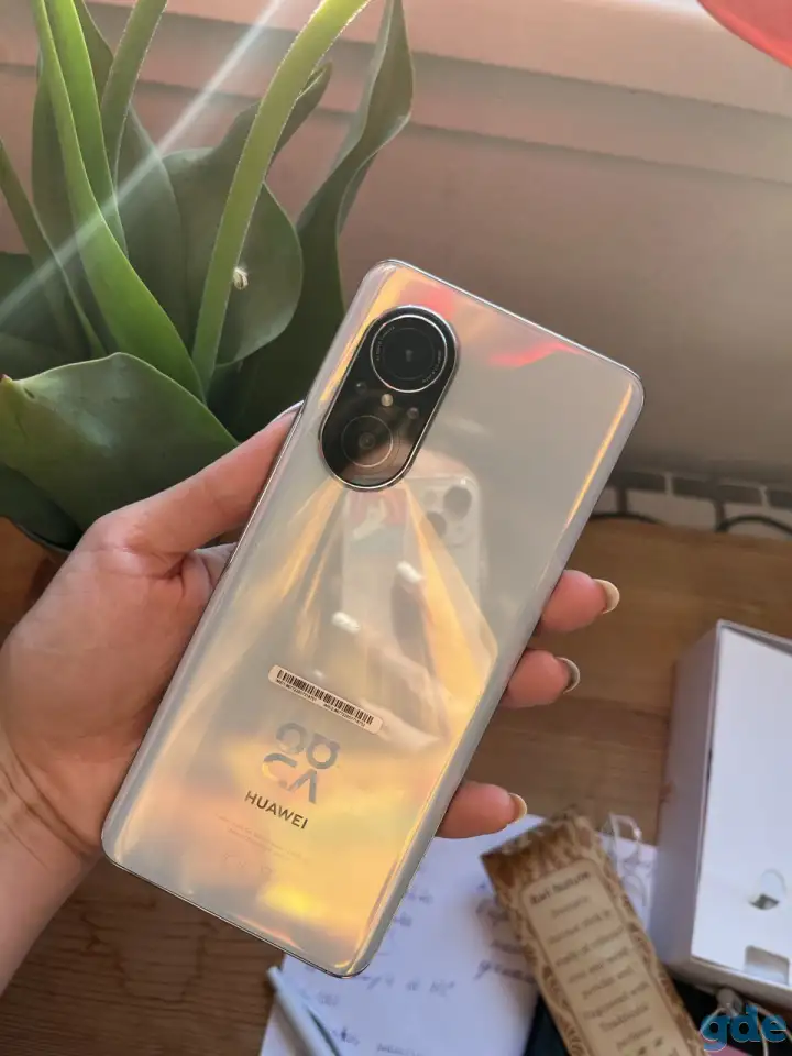 продаю Huawei nova 9 SE 128Gb за 600 бел.руб голубого цвета, фотография 1
