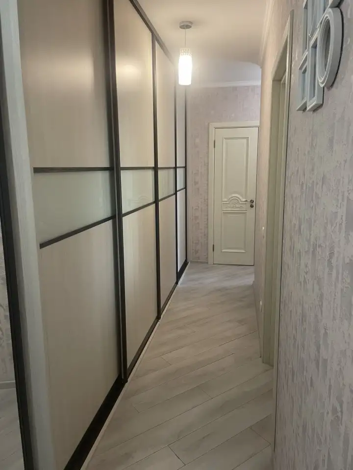 Продаю квартиру 2-х комнатную, фотография 7