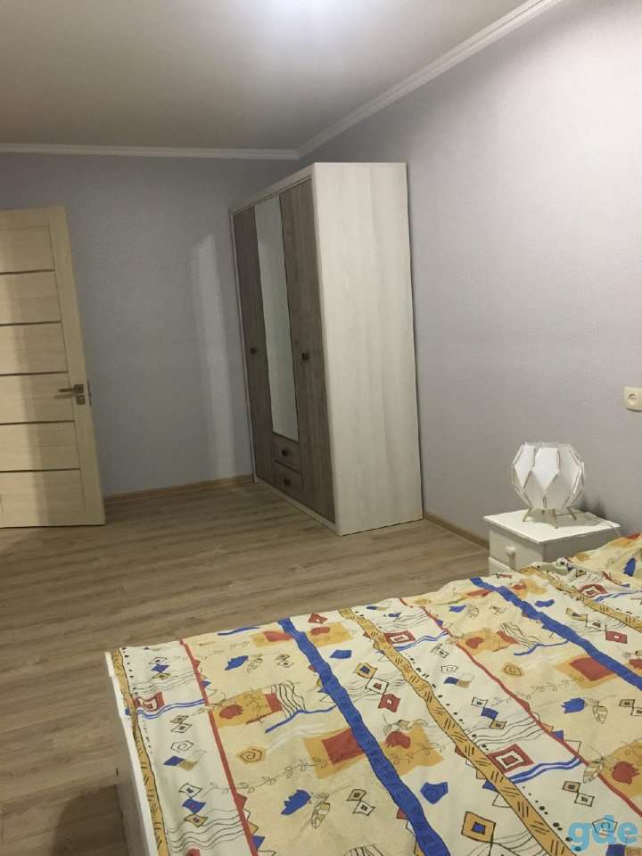 Сдам 2 комнатную квартиру на длительный срок, фотография 3
