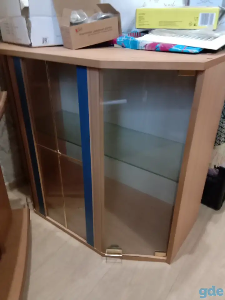 Продам шкафчик кухонный, нависной, со стеклом.н, фотография 1