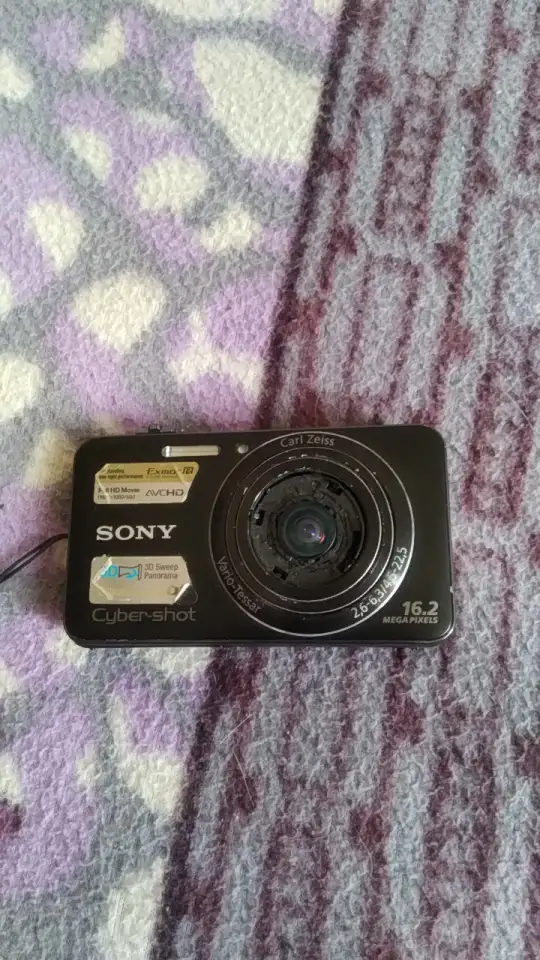 Sony Cyber-shot DSC-WX50, фотография 1
