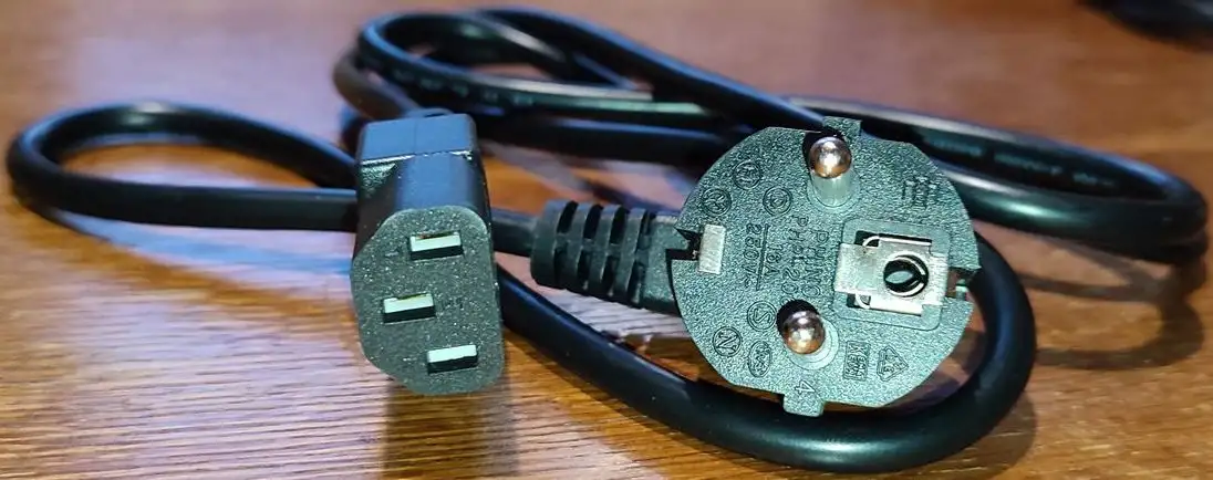 Кабель питания 220v-CPU, фотография 3