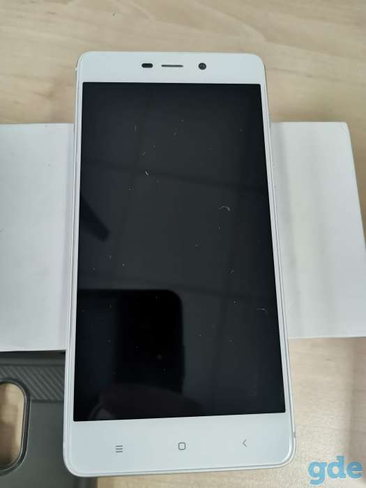 Redmi 4 Pro 9.5 из 10, полный комплект, фотография 2