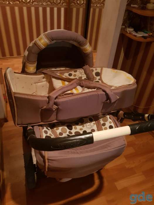 Продам детскую коляску 