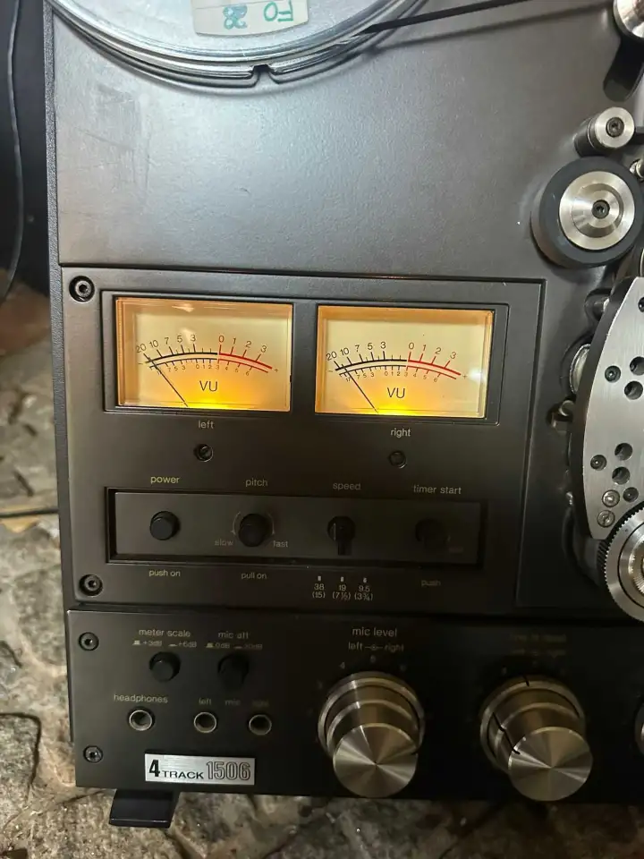 Катушечный магнитофон Technics RS-1506, фотография 2