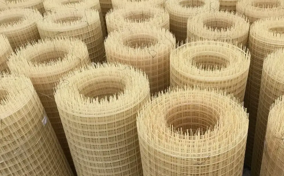 Композитная кладочная сетка, D 0,4-10 мм, Ячейка: 100х100; 25х25... мм, Раскрой: 1х50; 0.25х50... м, фотография 1