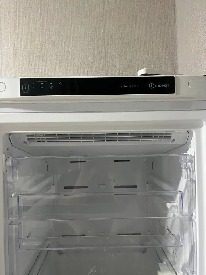 Продам морозильник Indesit, фотография 2