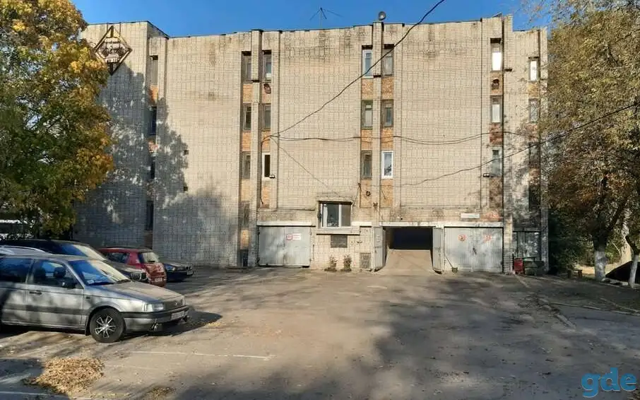 ГАРАЖНЫЙ БОКС В ЦЕНТРЕ, Антоновская, 15, фотография 2