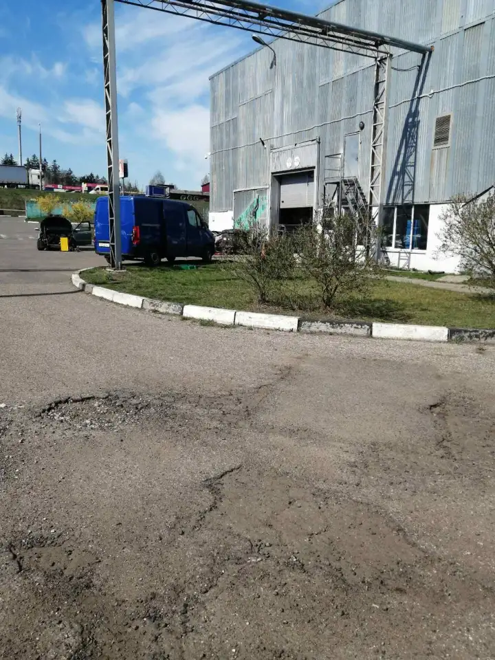 Аренда здания производственного корпуса, мойки для автомобилей, асфальтобетонное покрытие, фотография 6