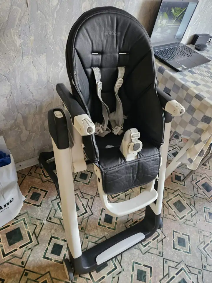 Стульчик для кормления Peg-Perego Siesta Licorice, фотография 1