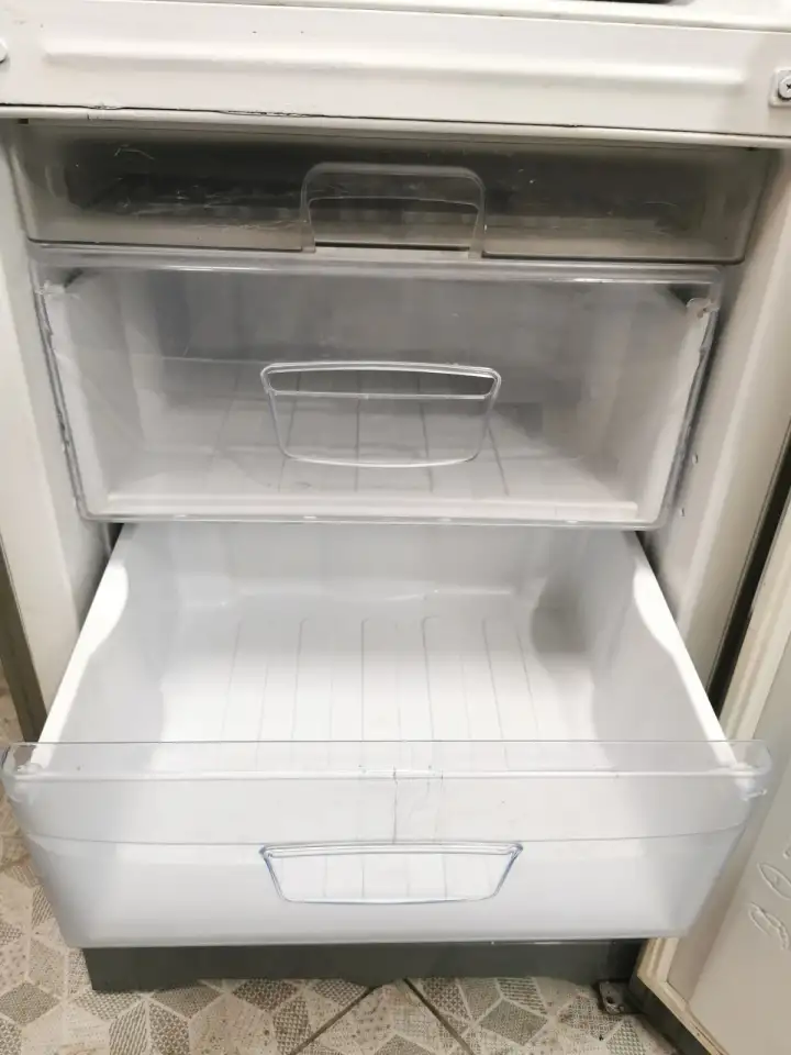 Холодильник Indesit 200 см. Доставка, фотография 9