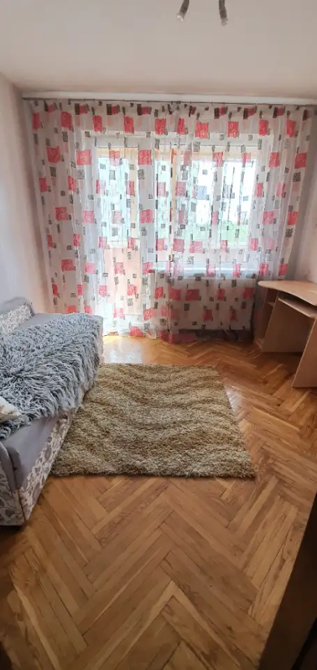Продается 4-комн.кв., все раздельно, центр, Червякова 57, фотография 4