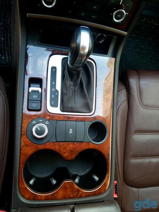 2012 Volkswagen Touareg V6 TDI, фотография 8