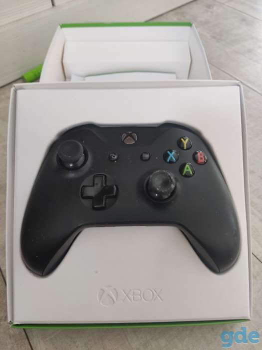 Xbox one первой ревизии,   kinеct 2.0 первой ревизии , джойстик третьей ревизии, фотография 10