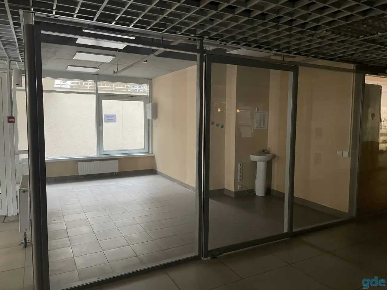 сдам в анренду на длительный срок помещение 15,8м2 метро ВОСТОК, фотография 3